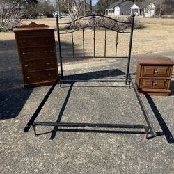 Full Size Bed ,nightstand, Chest of Drawers 