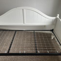 Twin Bed With Mattress 