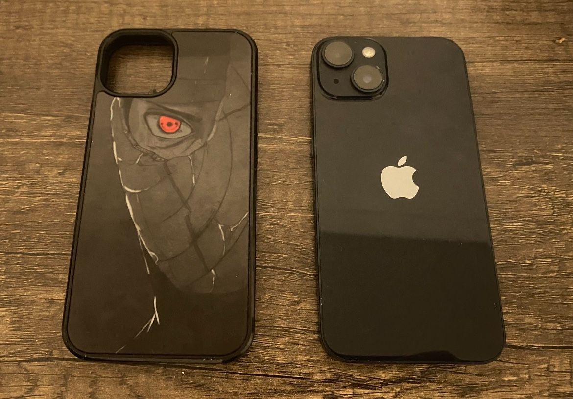 iPhone 14 With Case