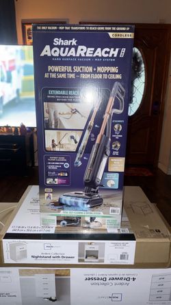 Shark Aqua reach vacuum and mop system