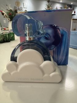 Ariana Grande Cloud Perfume 