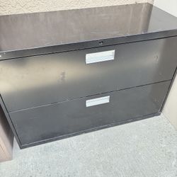Lateral File Cabinet / Tool Storage 