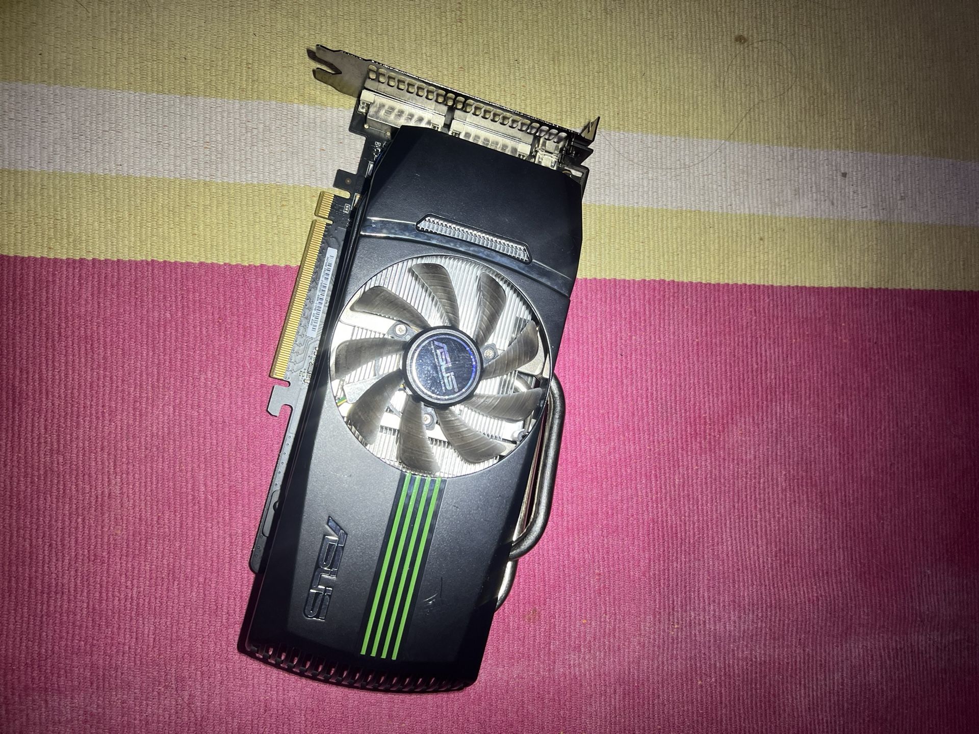 GTX 460 Directcu Graphics Card