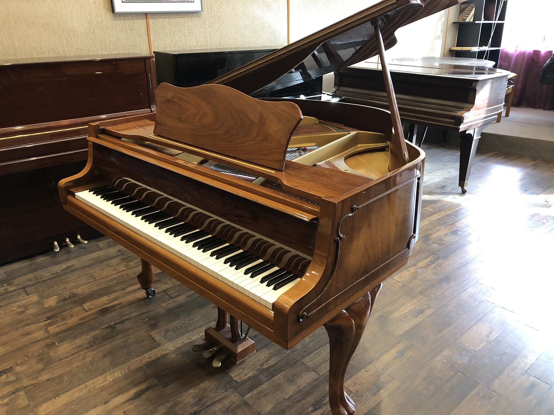 Zimmermann 4’8” baby grand piano
