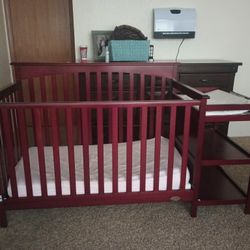 Crib With Changing Table 