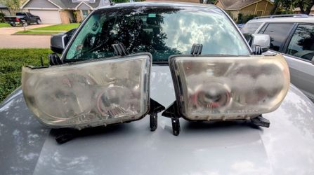 Toyota Tundra headlights 2007-2013 with levelers
