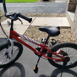 BOYS BIKE 