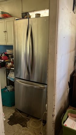 LG Refrigerator/Refrigerador LG