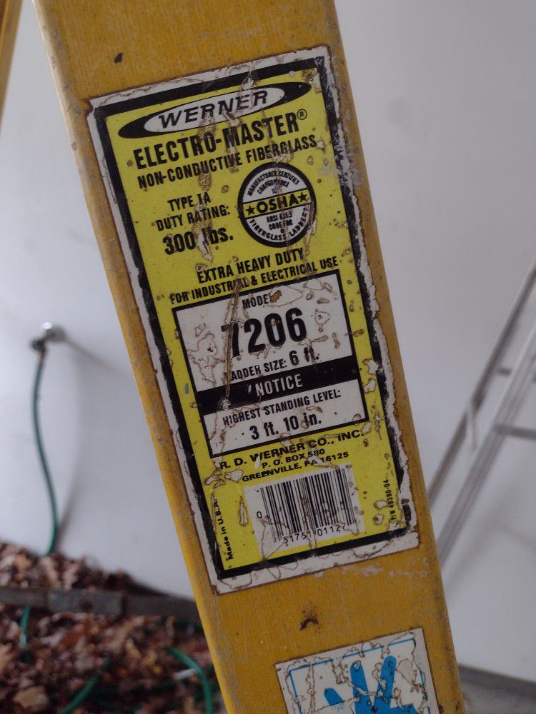 Pottery Barn New York Shoe Ladder for Sale in Jonestown, PA - OfferUp