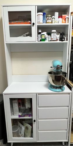 Kitchen Pantry with 4 drawers, top and glass cabinet