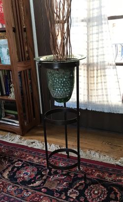 Wrought Iron Pot Holder for Sale in Powder Springs, GA - OfferUp