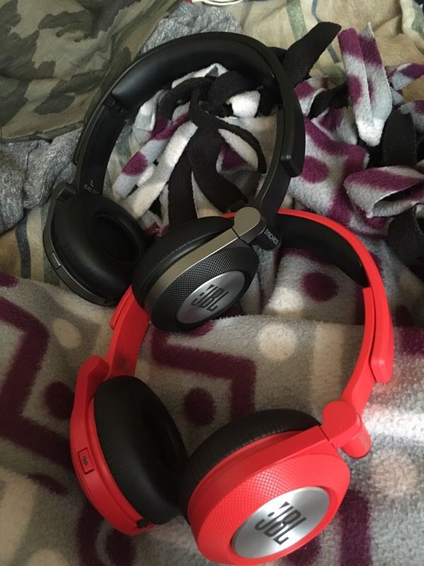 Jbl wireless headphones