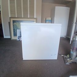 Vassani Deep Freezer