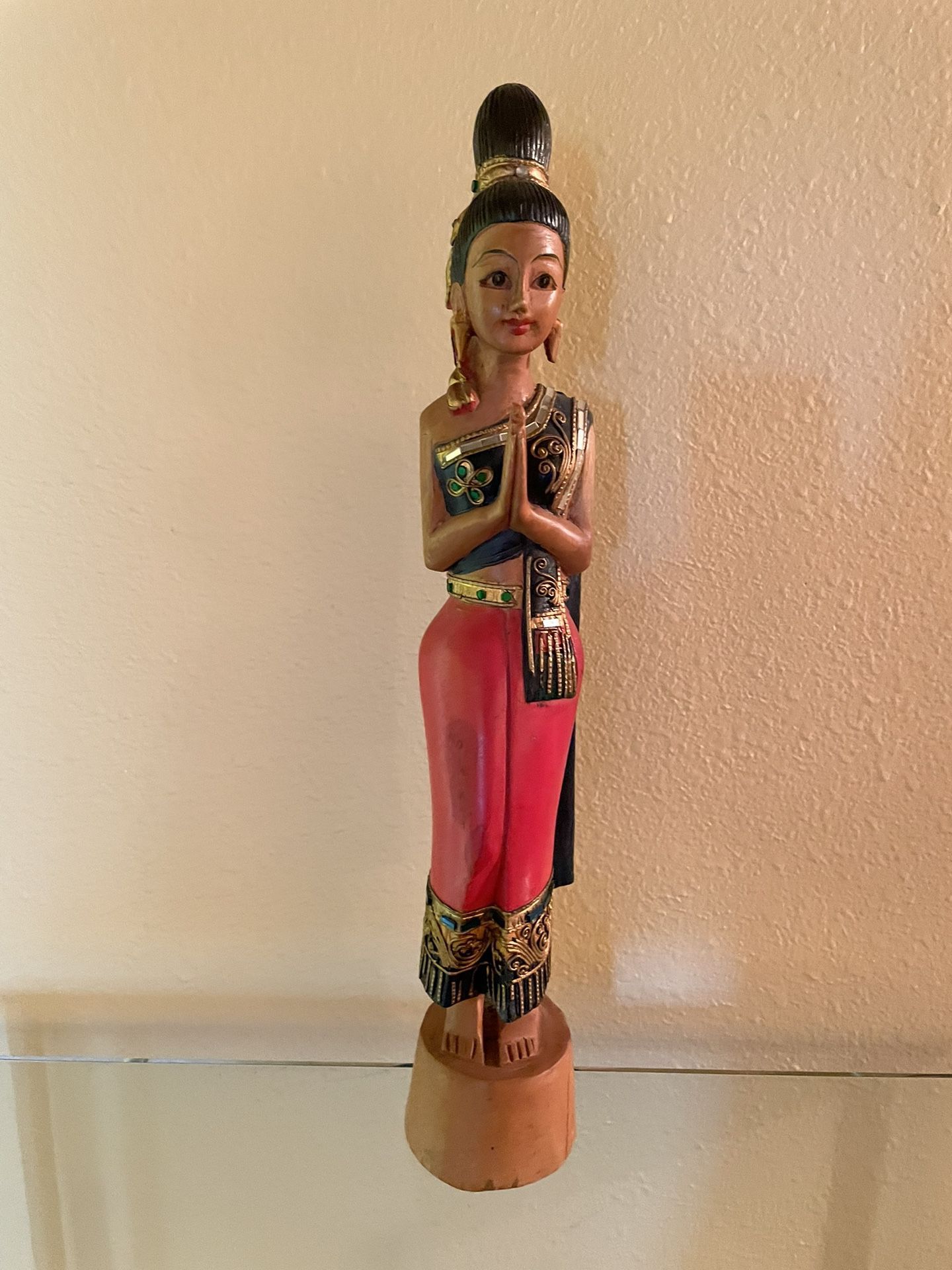 “ Sawadee Ka” Thai Ladies (Brand New)$12