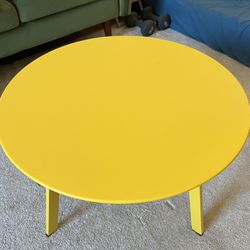 Yellow Coffe Table $25