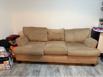 Guest couch