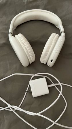 Gaming ear phone