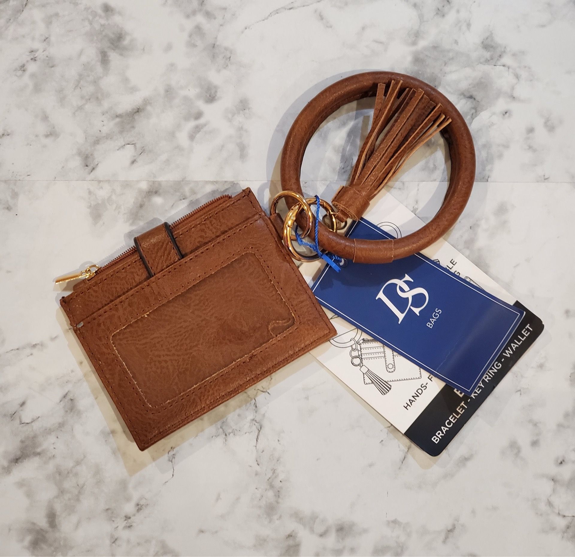 DS Wrist-Keychain-Wallet-Bracelet NWT