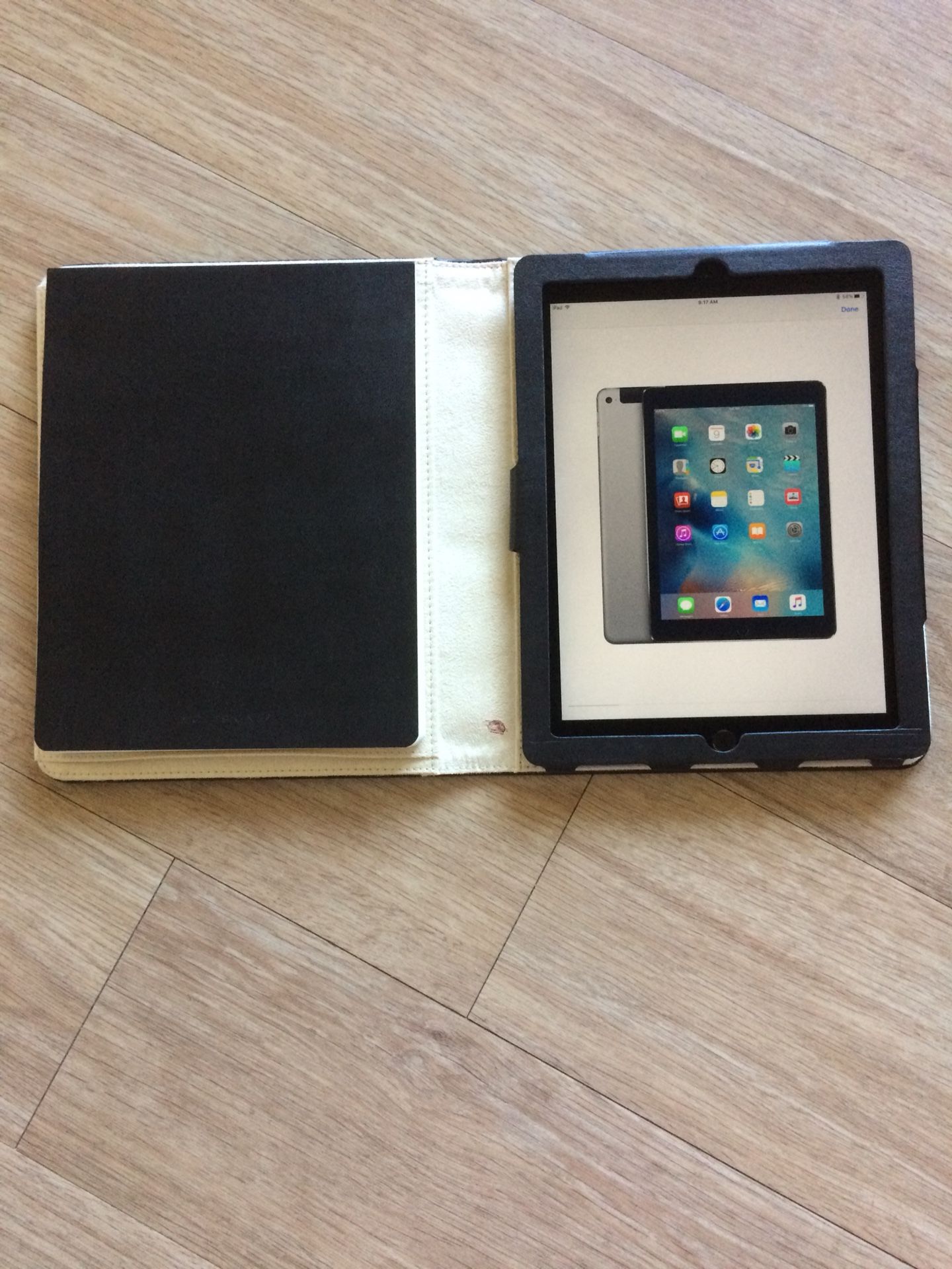 Moleskine iPad Air 2 Cover with Notebook