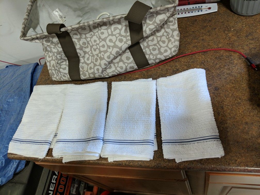 4 New Bar Mop Towels