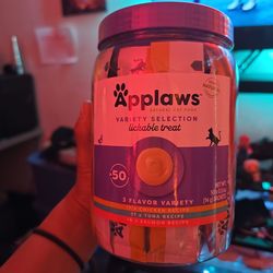 Applaws (lickable treats)  new
