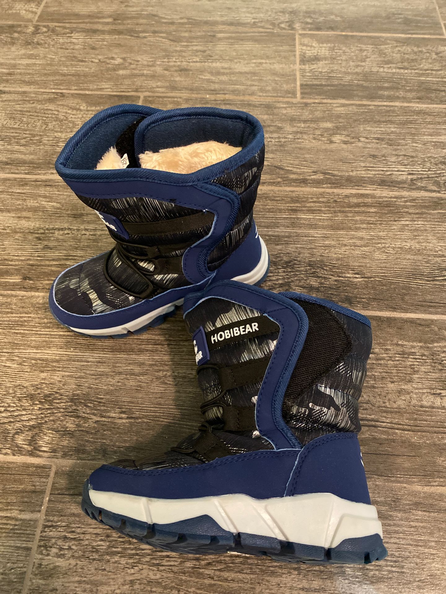 Kids snow boots