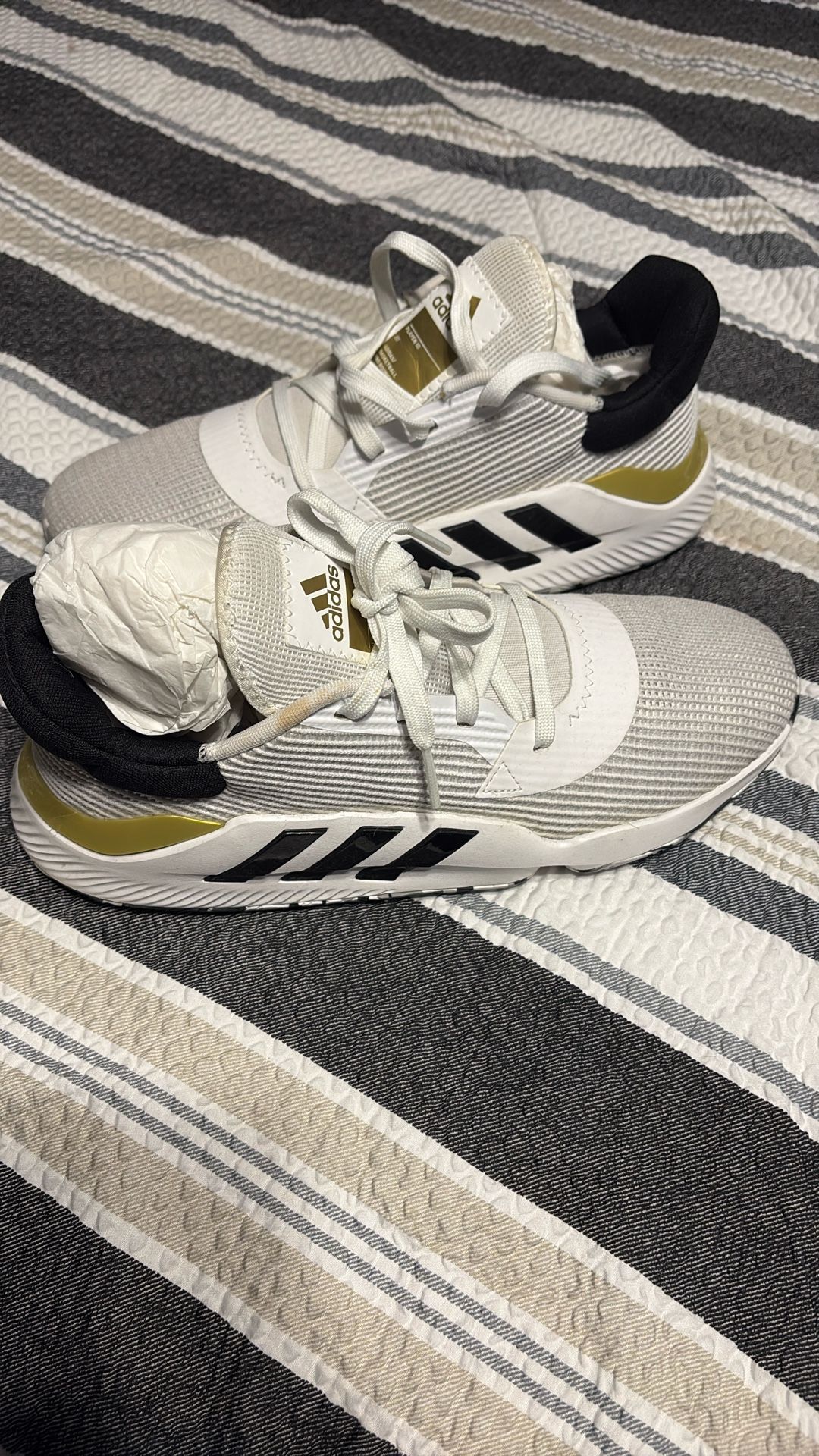 Men’s Adidas Size 11-1/2