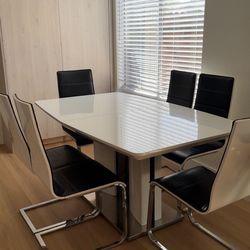 Dining Table set for 6