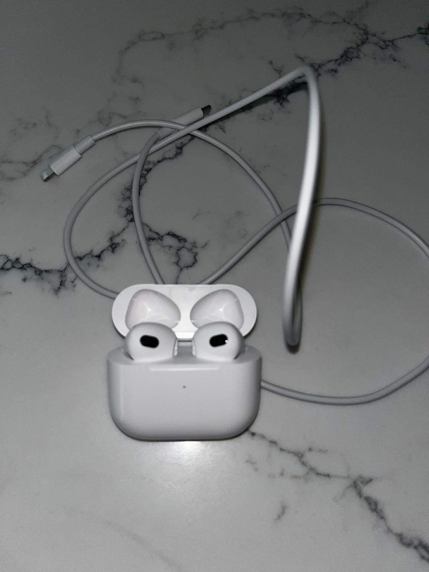 AirPods 3