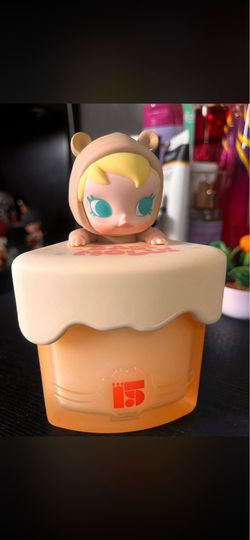 Molly 15th anniversary candle