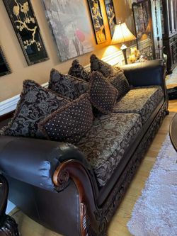 Victorian Style Couch SET