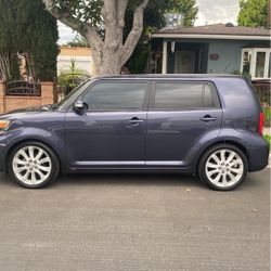 2011 Scion XB