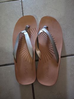 *Olukai* Women's Iwi