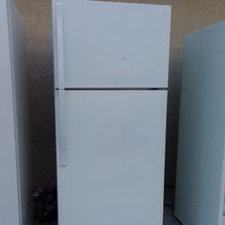 Frigidaire Refrigerator Working Perfectly Fine Very Clean I Can Deliver To You 