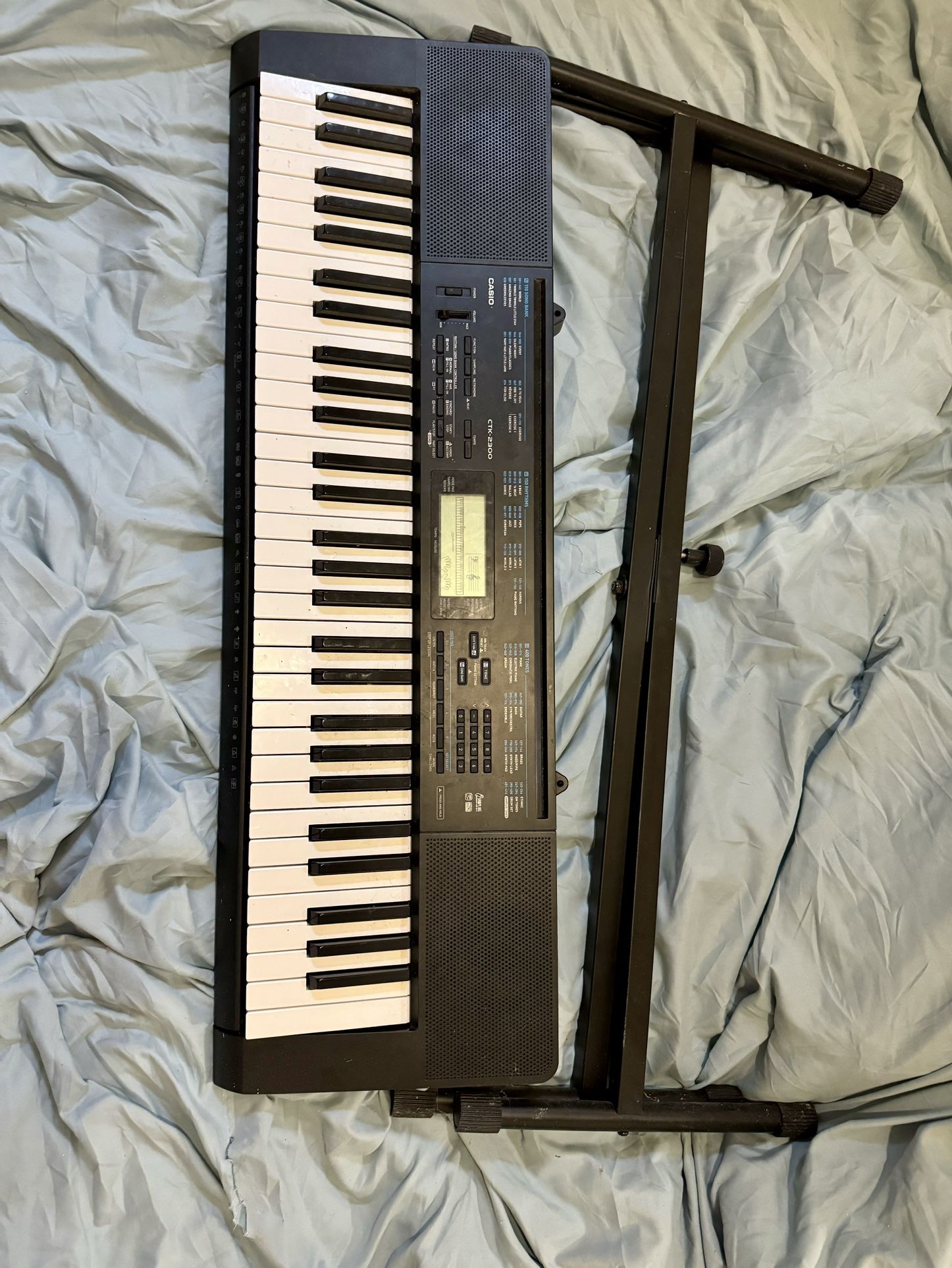 Casio CTK-750 Keyboard