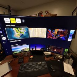 Like new Samsung Odyssey Ark 55” Ultrawide gaming Monitor