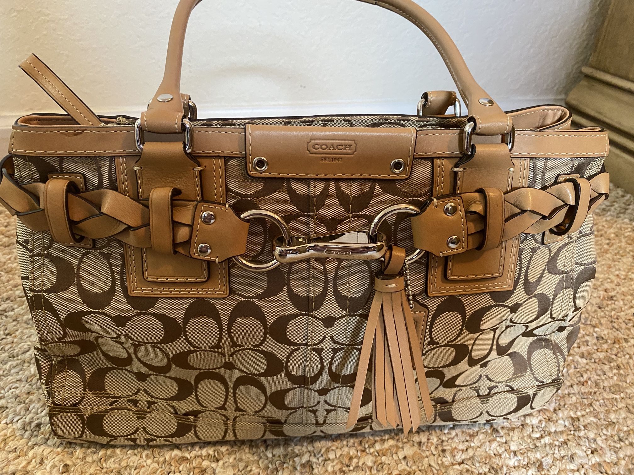 Coach Shoulder Bag