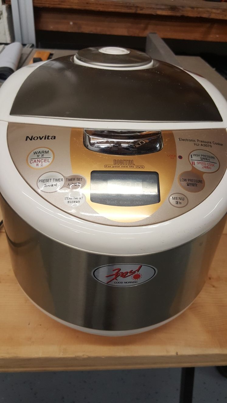 Novita pressure cooker