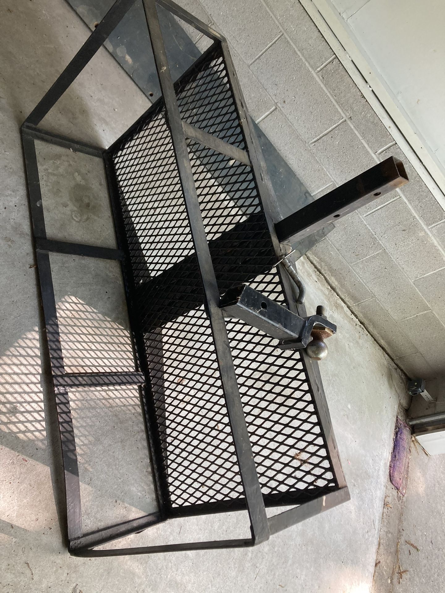 Accessory Trailer Hitch
