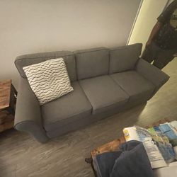 Nice Couch Good Condition
