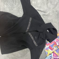 used nike tech 
