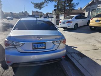 2013 Hyundai Sonata Hybrid