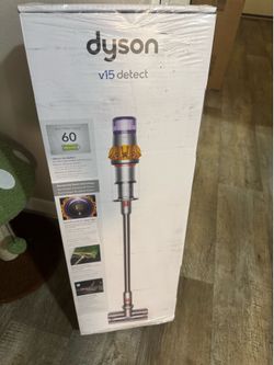 Brand New Dyson V15 Detect
