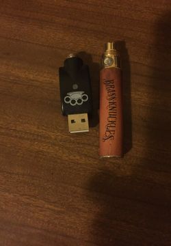 Batería Brass Knuckles Dorado – Seedcodelia Grow Shop