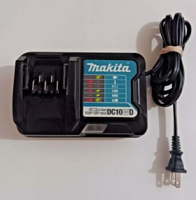 Makita Battery Charger