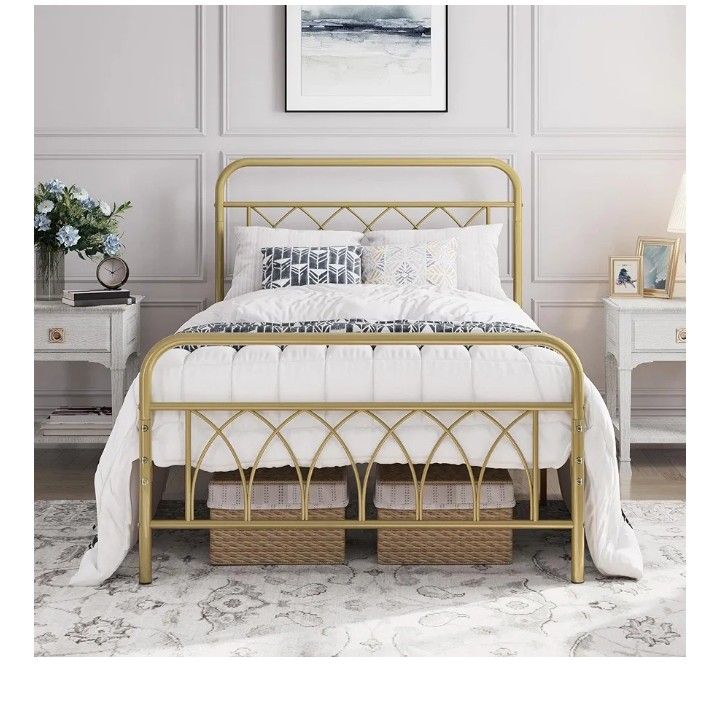 Yaheetech Twin Bed Frame Metal-BED IS BLACK NOT GOLD