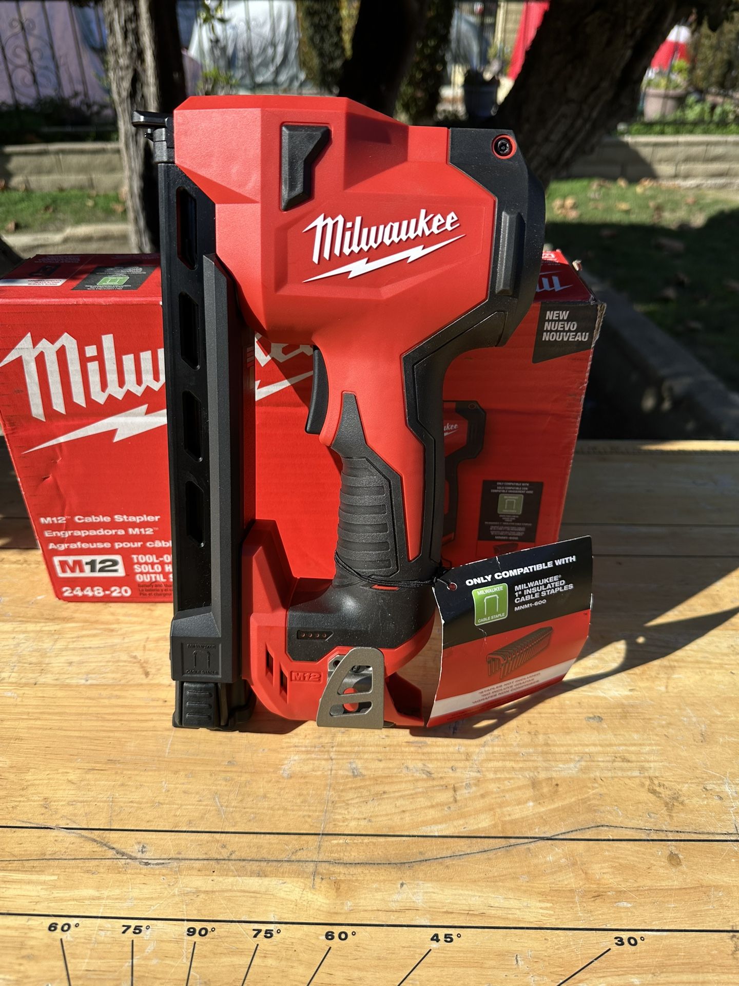 Milwaukee Cable Stapler