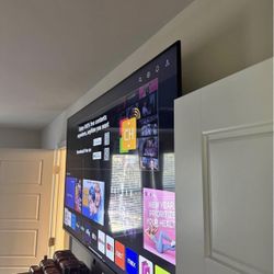 65" LG ThinQ Ai Smart TV