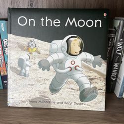 Usborne Little Board Books On The Moon Children’s Space Book 