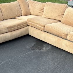 Sectional Couch With Pull Out Bed 